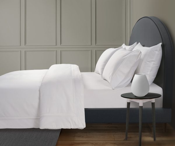 800 Thread Count Egyptian Cotton Royalton Lux Buttery Smooth Duvet Cover Brilliant White Super King White