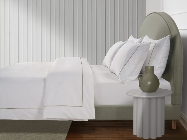 800 Thread Count Egyptian Cotton Cedarhurst Lux Buttery Smooth Duvet Cover Mink King Brilliant White with Mink