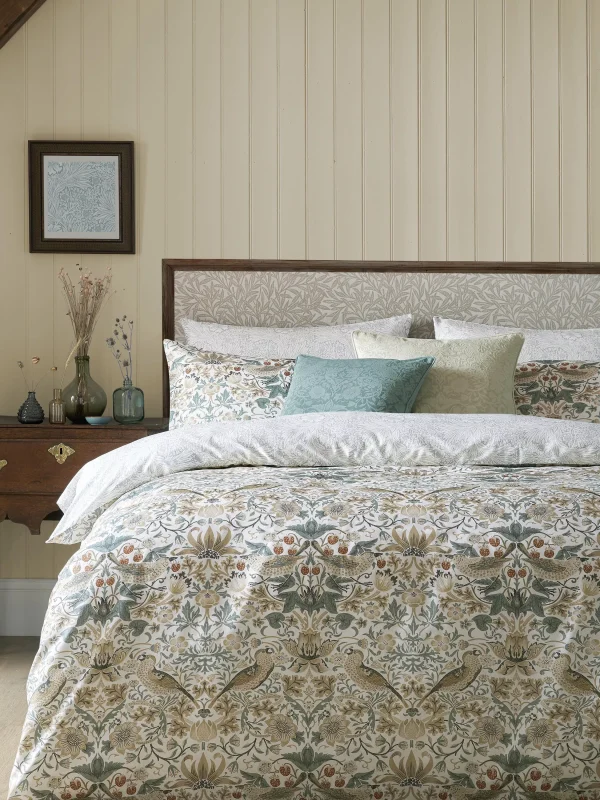 William Morris At Home Strawberry Thief Duvet Cover Set