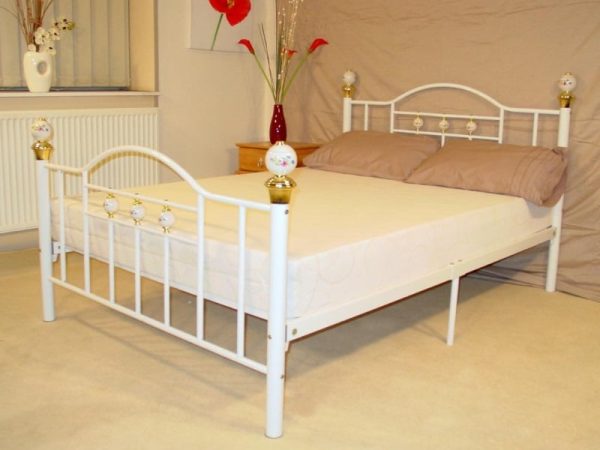 Heartlands Furniture Skyline Bed King Size White Metal Bed