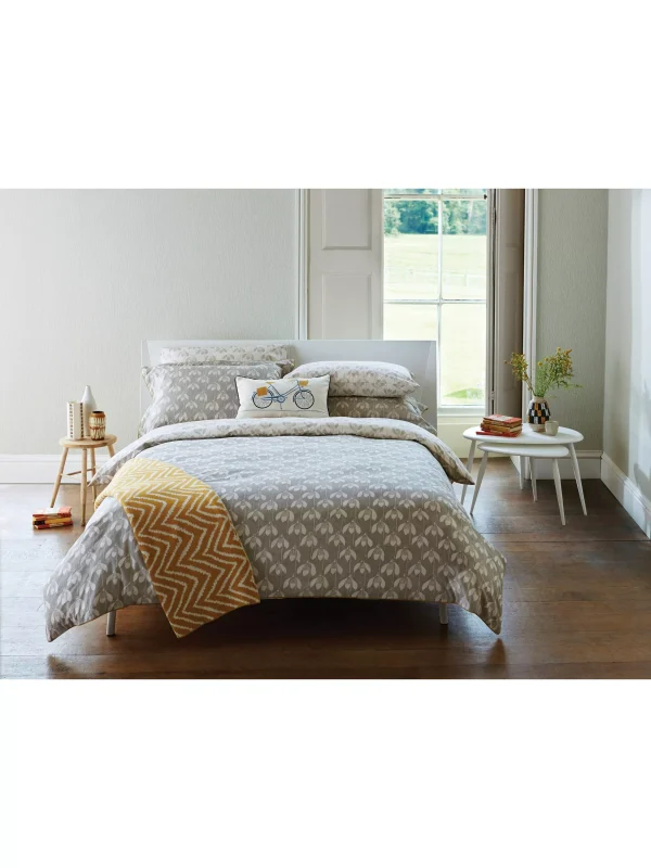 Scion Snowdrops Bedding Multi