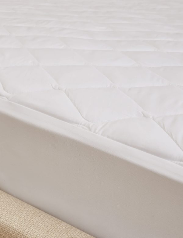 Body Sensor™ Body Temperature Control Mattress Protector 5FT White White