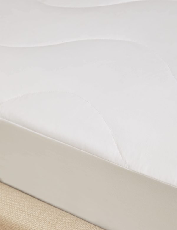 Sleep Solutions Ultra Cool Mattress Protector 5FT White White