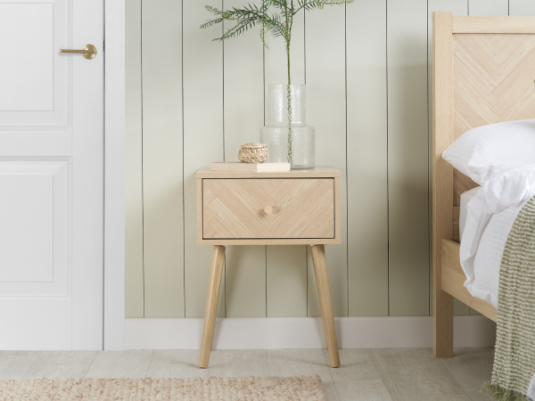 Birlea Herringford 1 Drawer Bedside Herringford Oak Bedside Chest